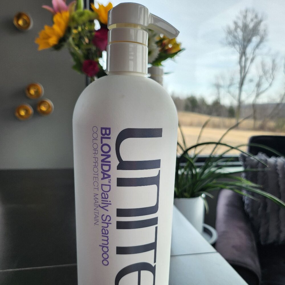 Unite Blonda Daily Hair Shampoo Purple Toning Blonde 33.8 OZ new bottles - Picture 2 of 5